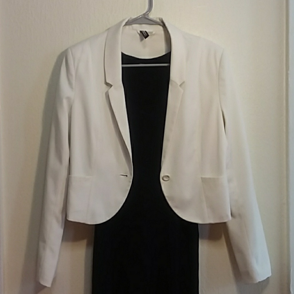 H&M White Cropped Blazer